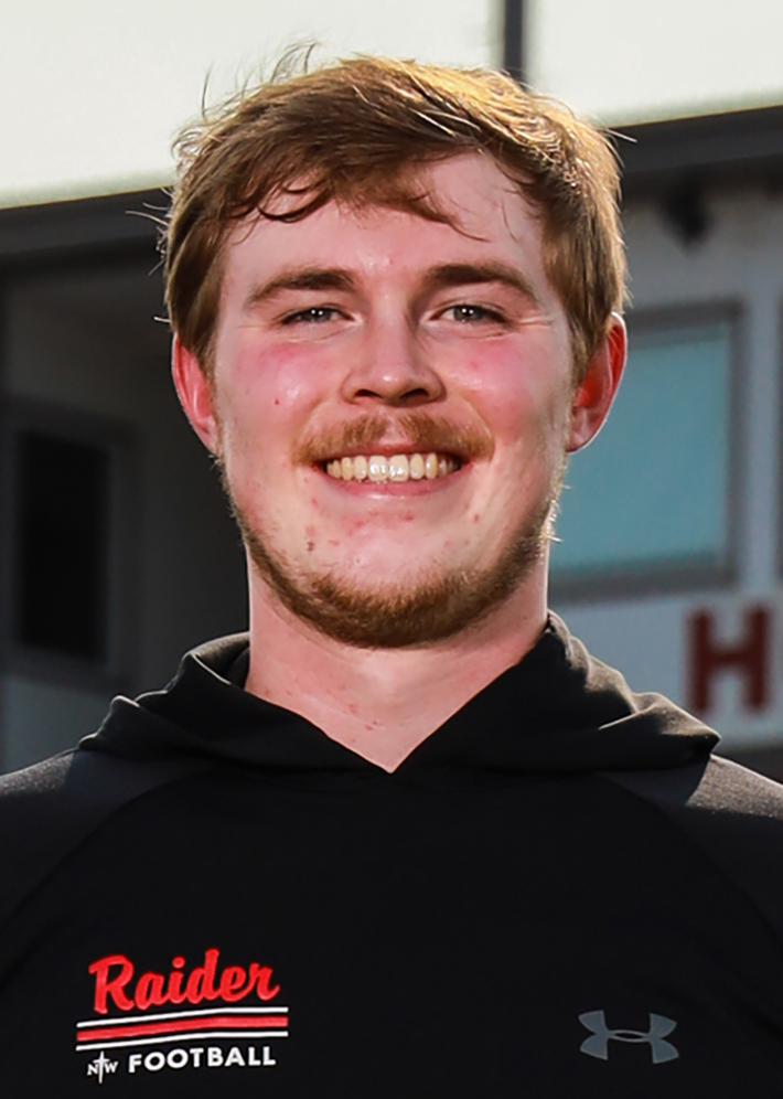2020 Footbal Mgr Thayer head shot
