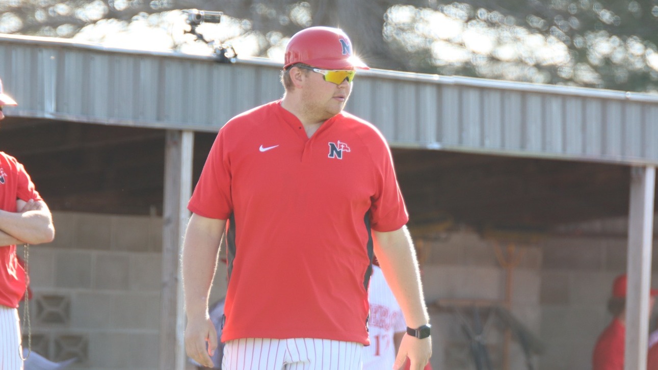 bsb-adjplaque-260408