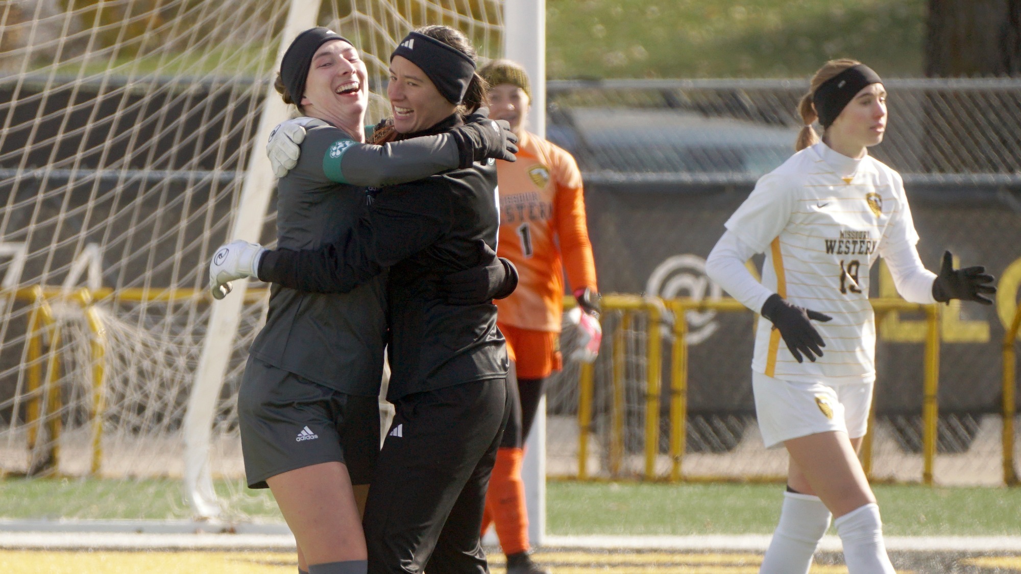 Margaret Madden, Lily Ellis