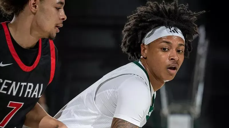 The Bearcat Mens team hosts the University of Central Missouri. Jan. 7, 2026 (Photo by Lilly Cook | Northwest Missouri State University)