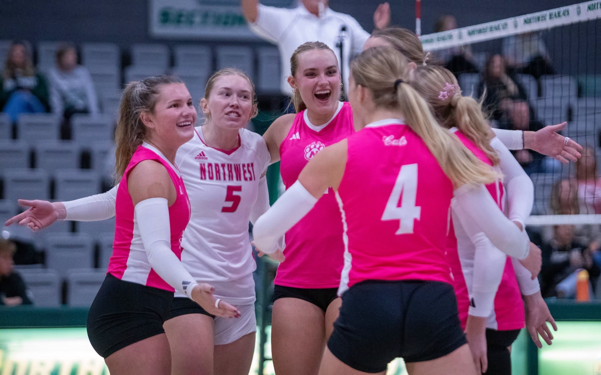 Bearcat Volleyball Huddle - In-Season Tournament