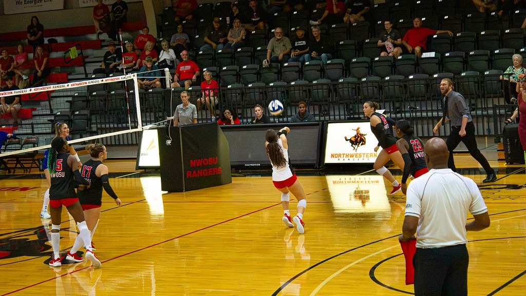 Jadyn Padilla receives the ball