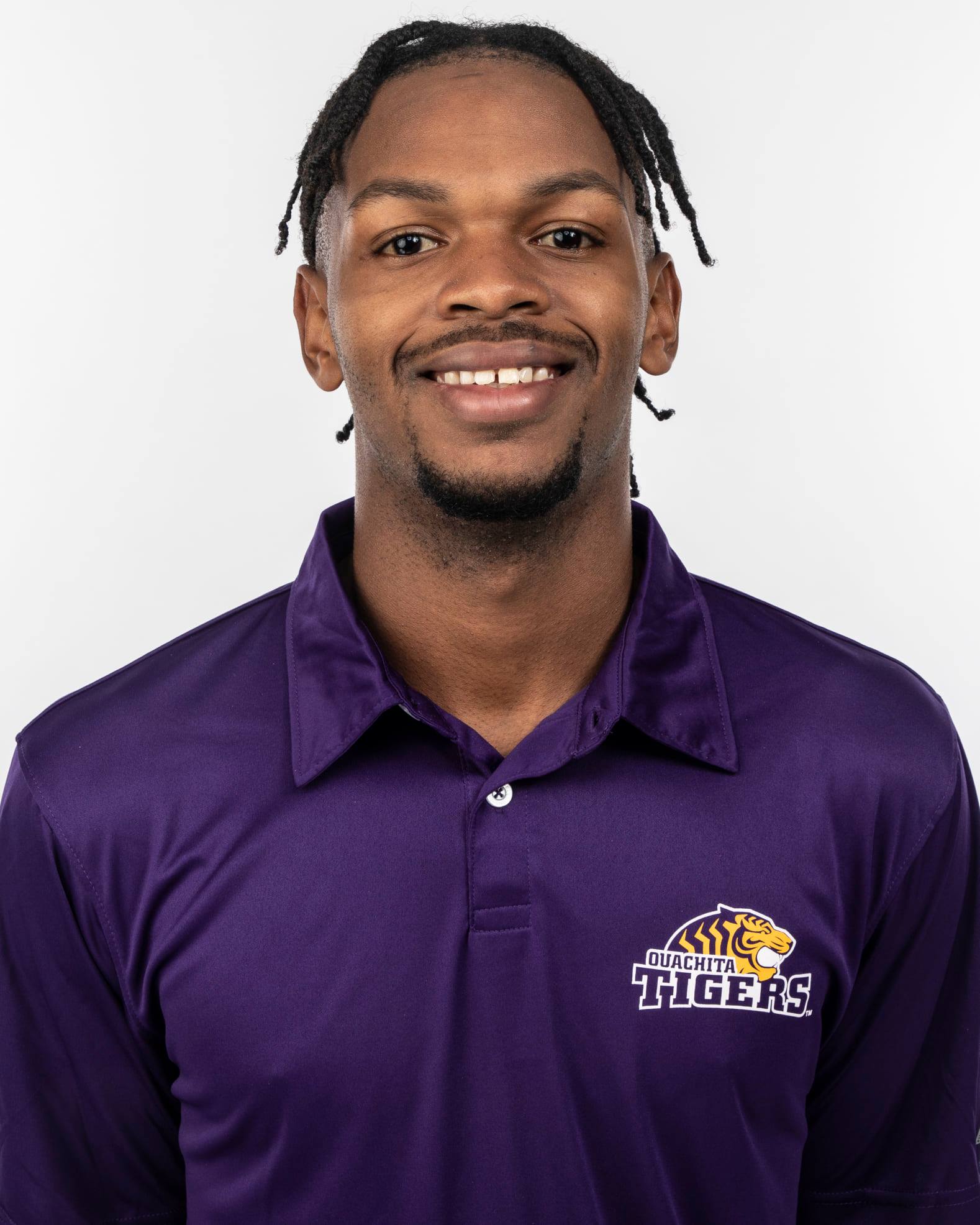 Zachariah Lane 2021-22 MBB student assistant