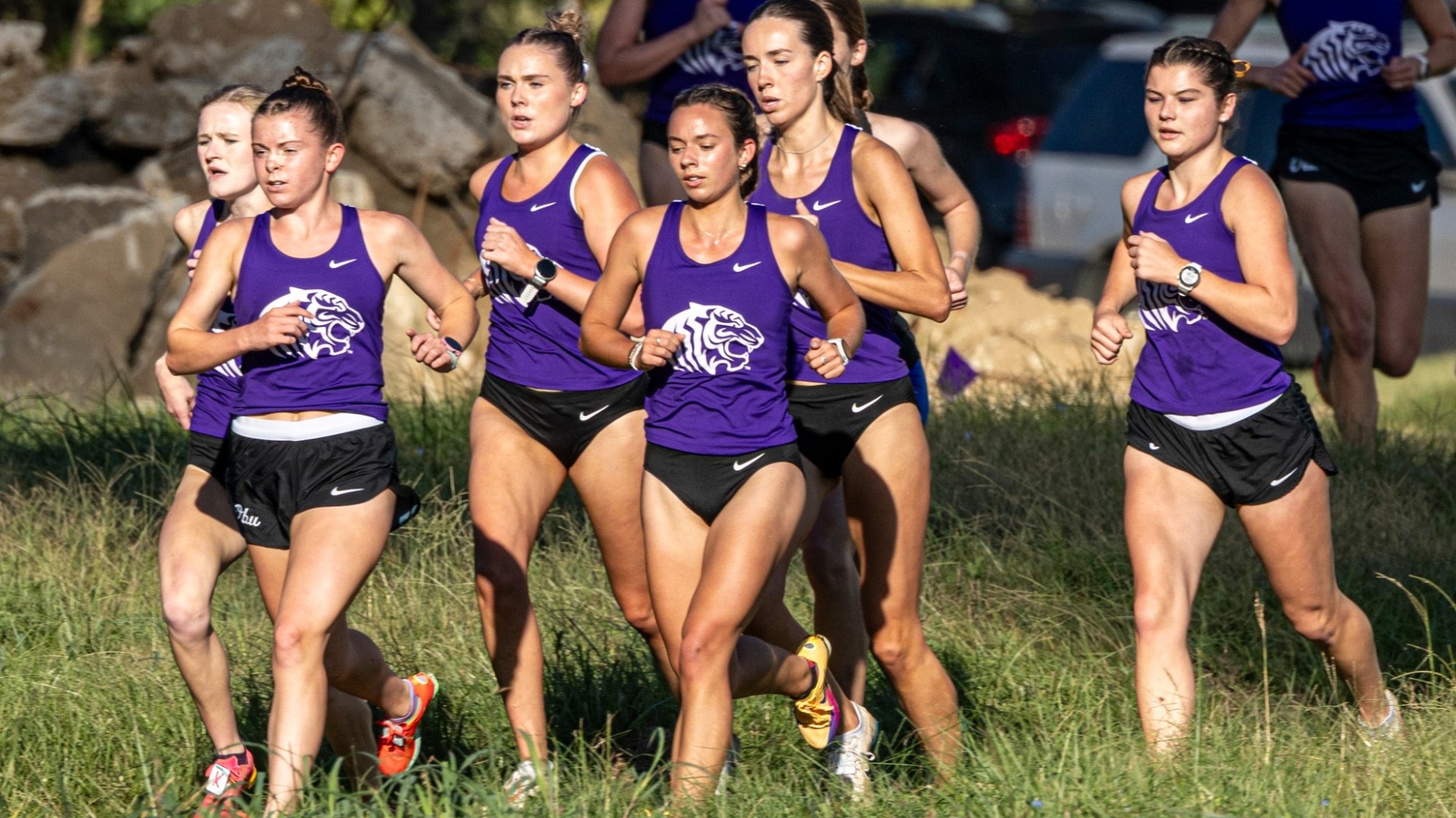 women's cross country at Tiger Invitational