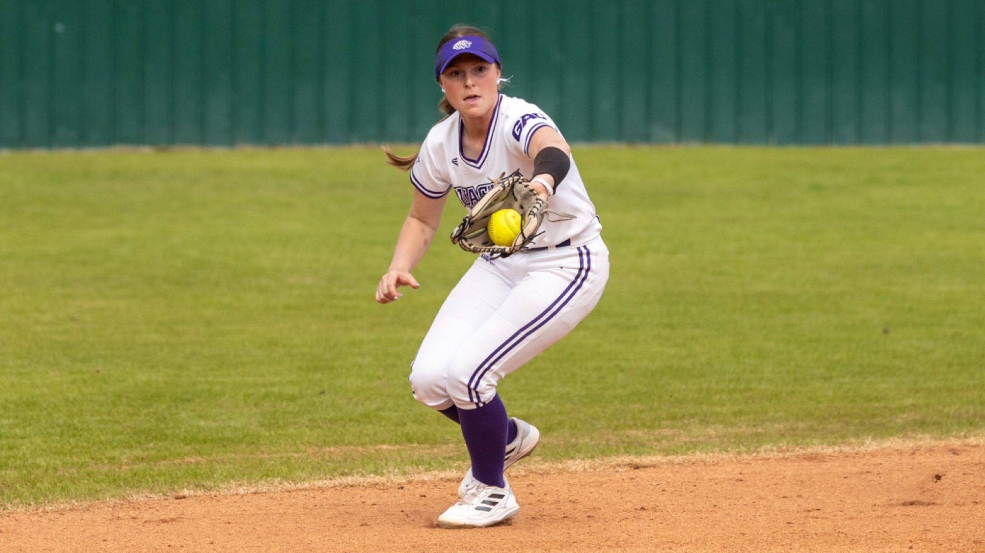 Morgan Uher fielding vs Harding