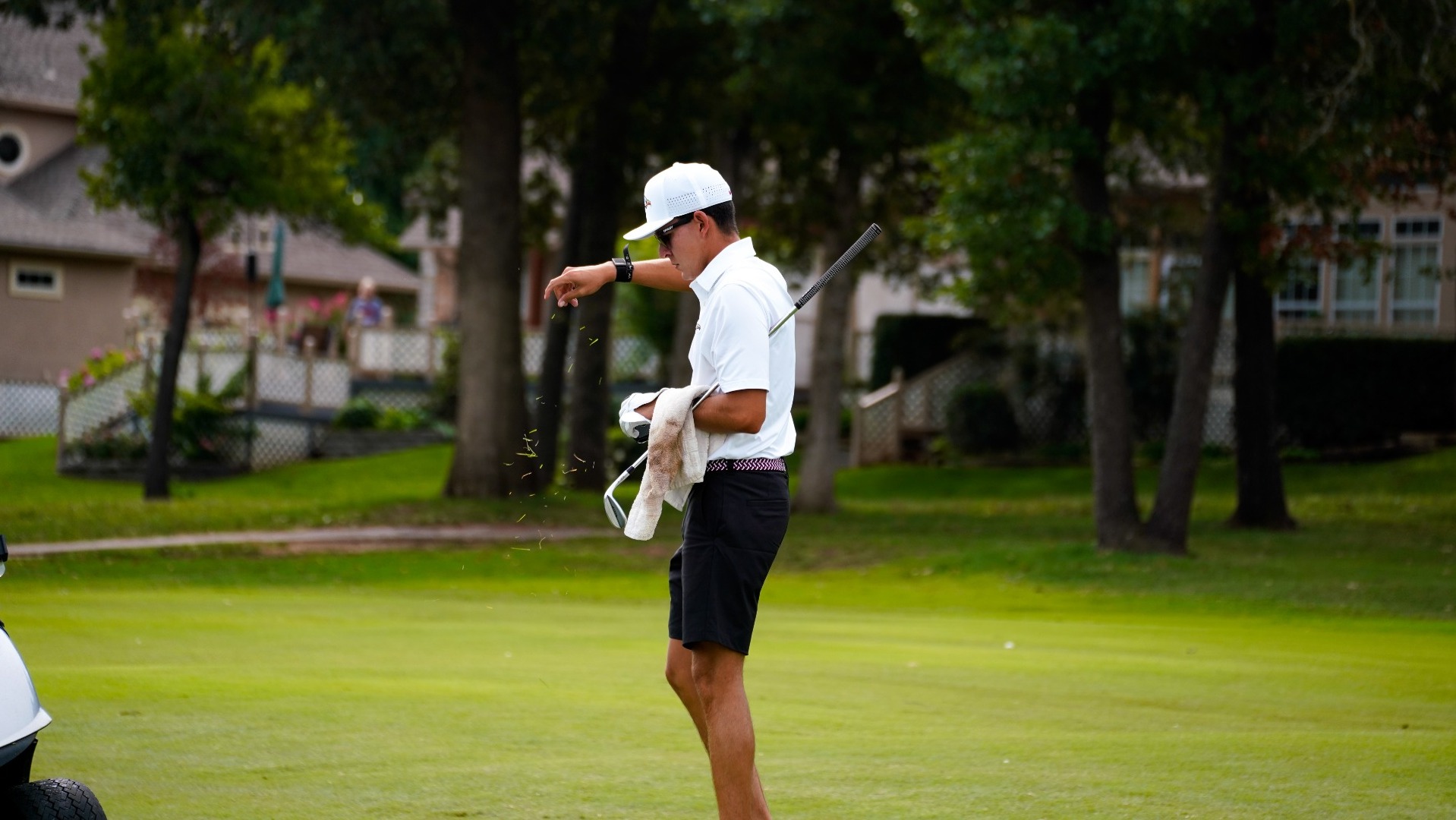 Jake Yrene checking the wind