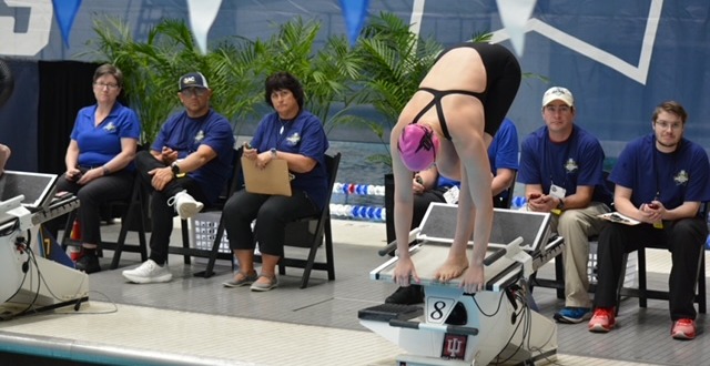 Greenwood on starting blocks on 2025 Nationals