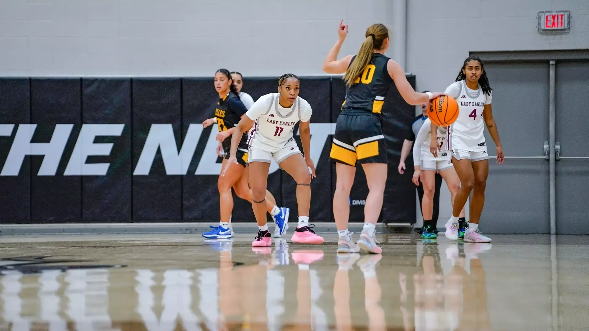 Taylor Jackson guarding ASU