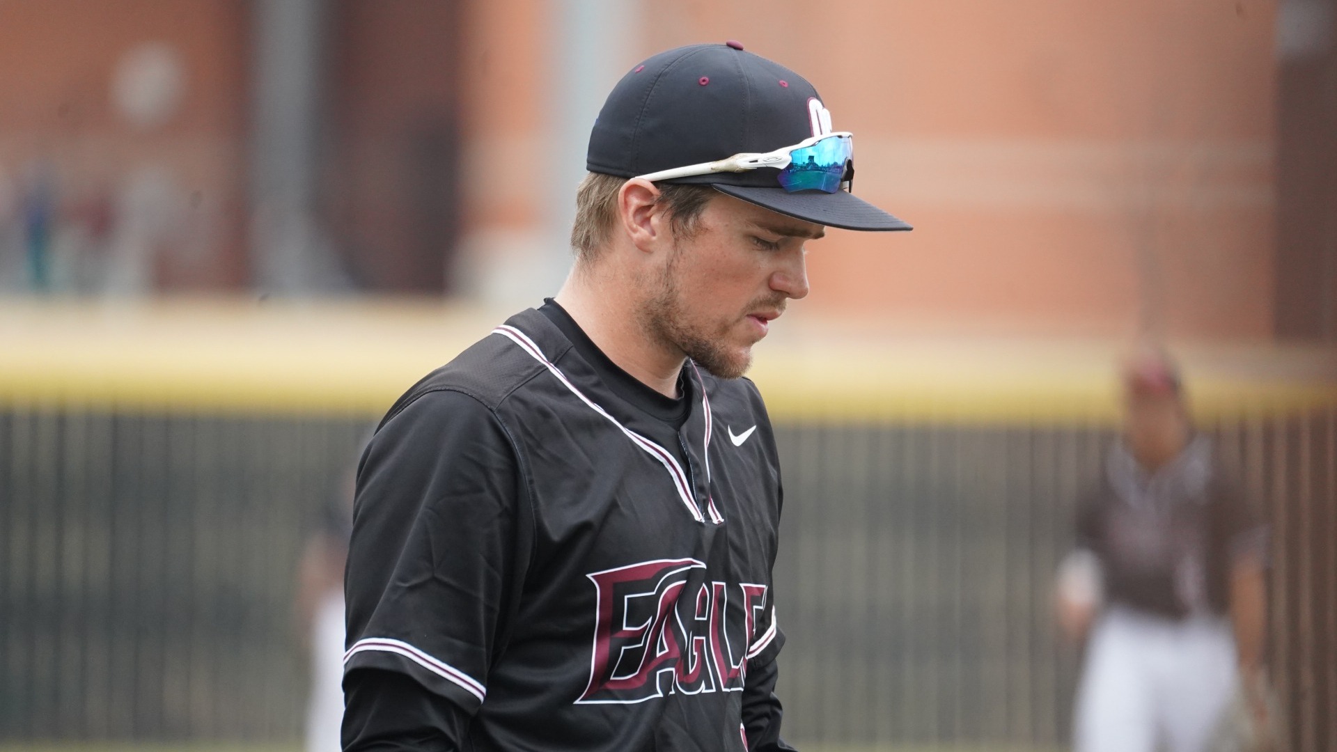 Spencer fielding close-up