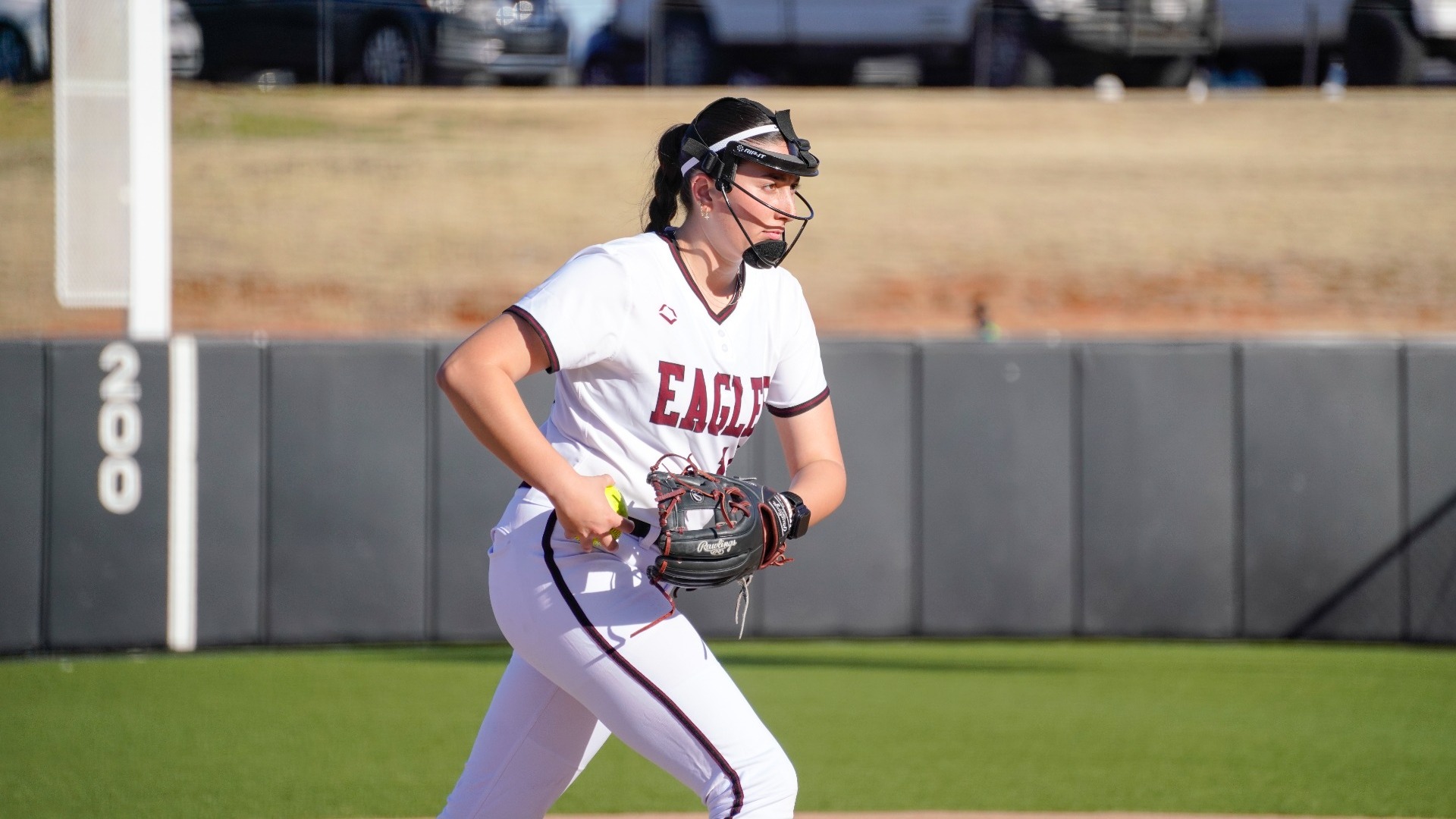 Close-up of Resendiz pitching