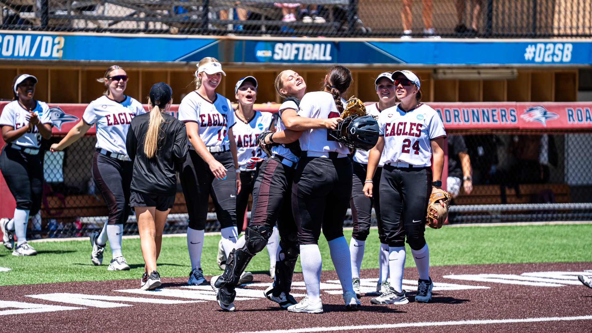 Yaerger hugs Dickson after SC Regional Semifinals