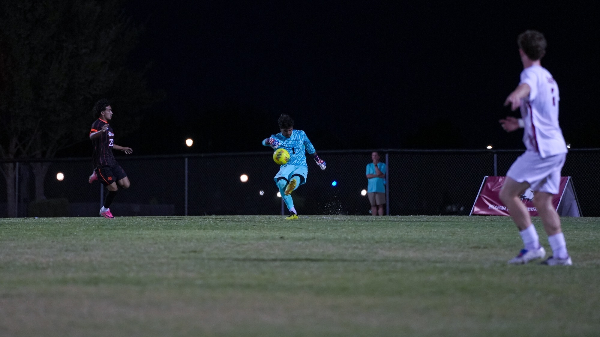 Dante Caffaro boots a goal kick against UT Dallas on 9.23.26