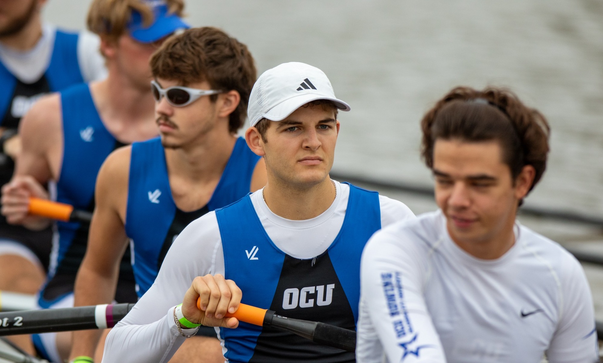 rowing 8