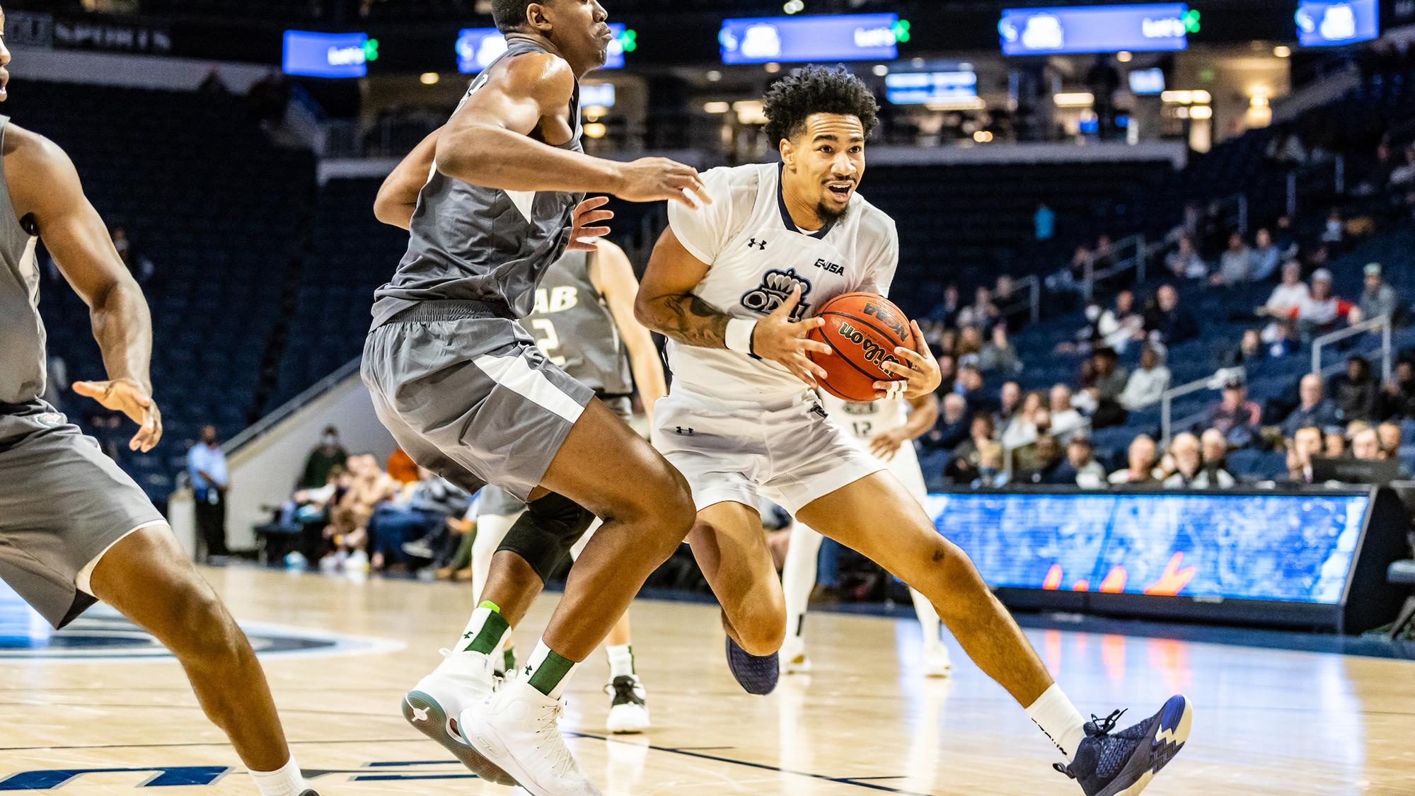 ODU Men's Basketball Team Claims Super Bowl Sunday Win Over Highly
