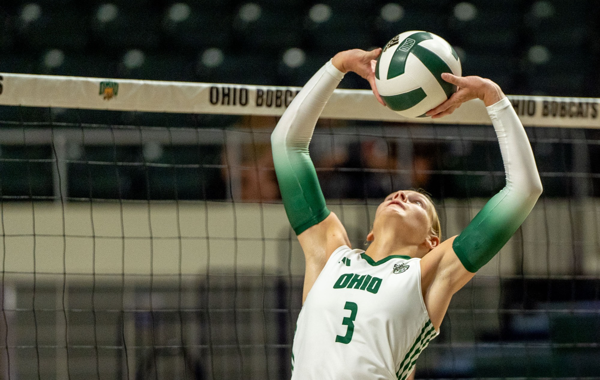 McLean & Steele Represent Ohio in Final MAC Volleyball Weekly Awards