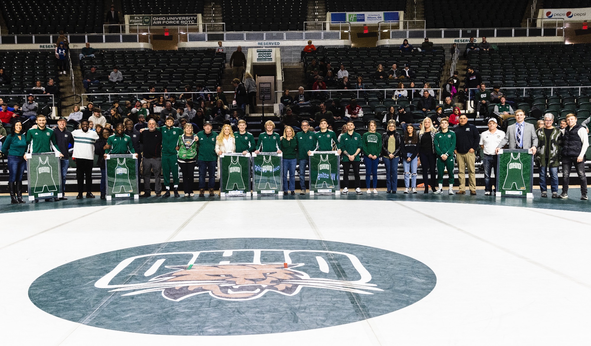 Ohio Wrestling Dominates on Senior Night, Defeating Kent State 289