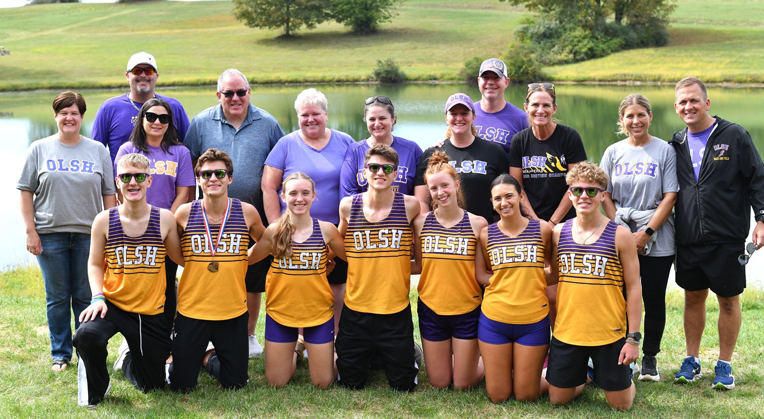 Cross Country Seniors and Families 2025