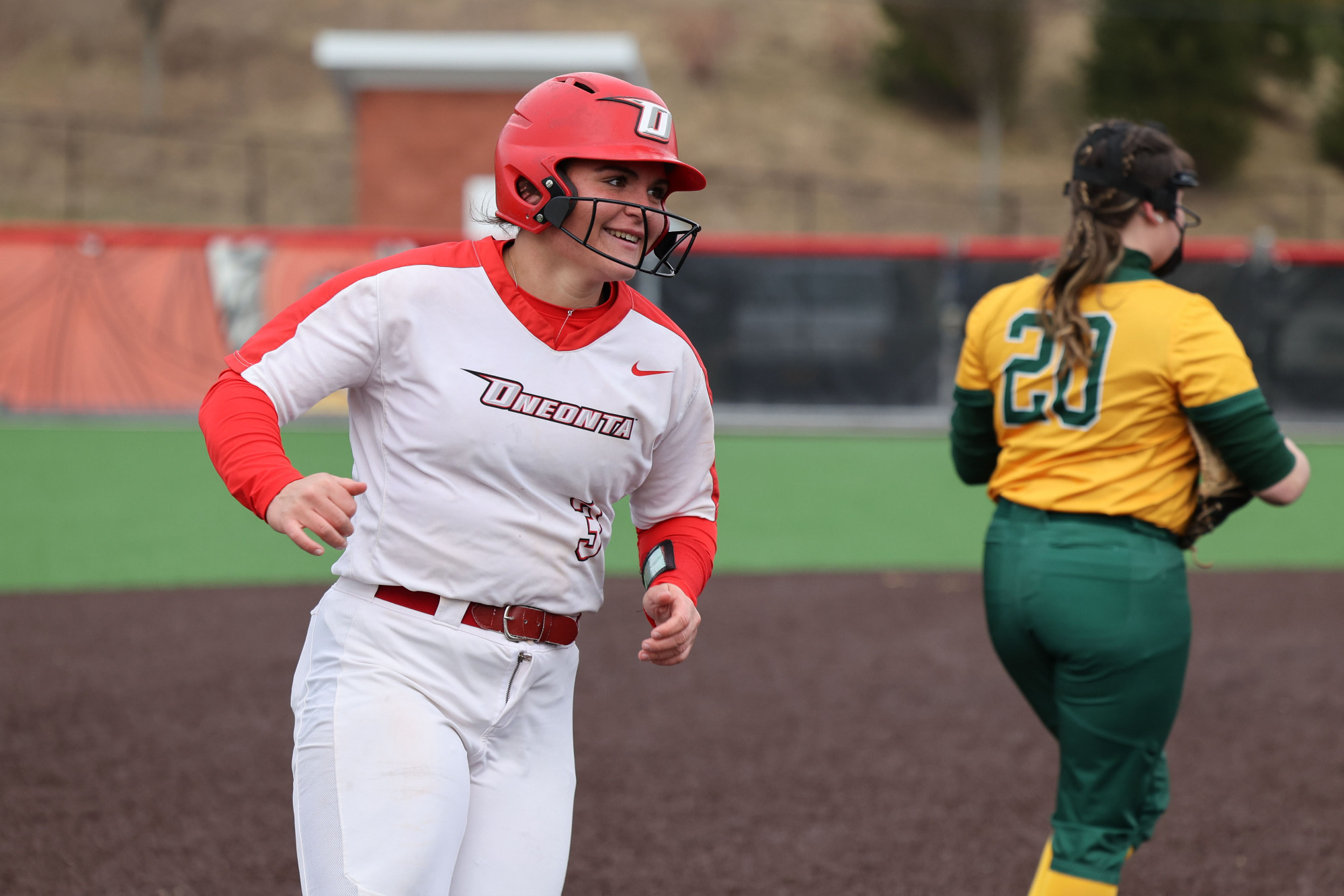 Softball Sweeps Potsdam, Palmatier Breaks Single Season Home Run Record