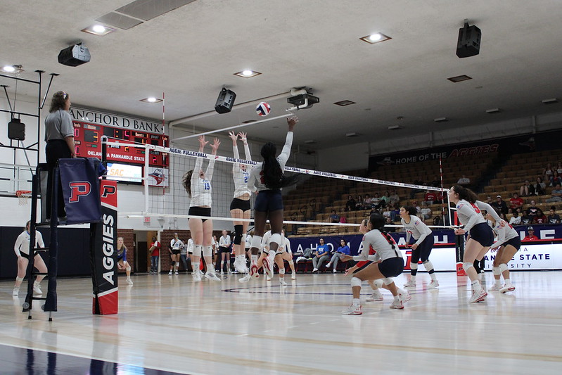 Aggie Volleyball Sweep Central Christian College Tigers in 3 straight