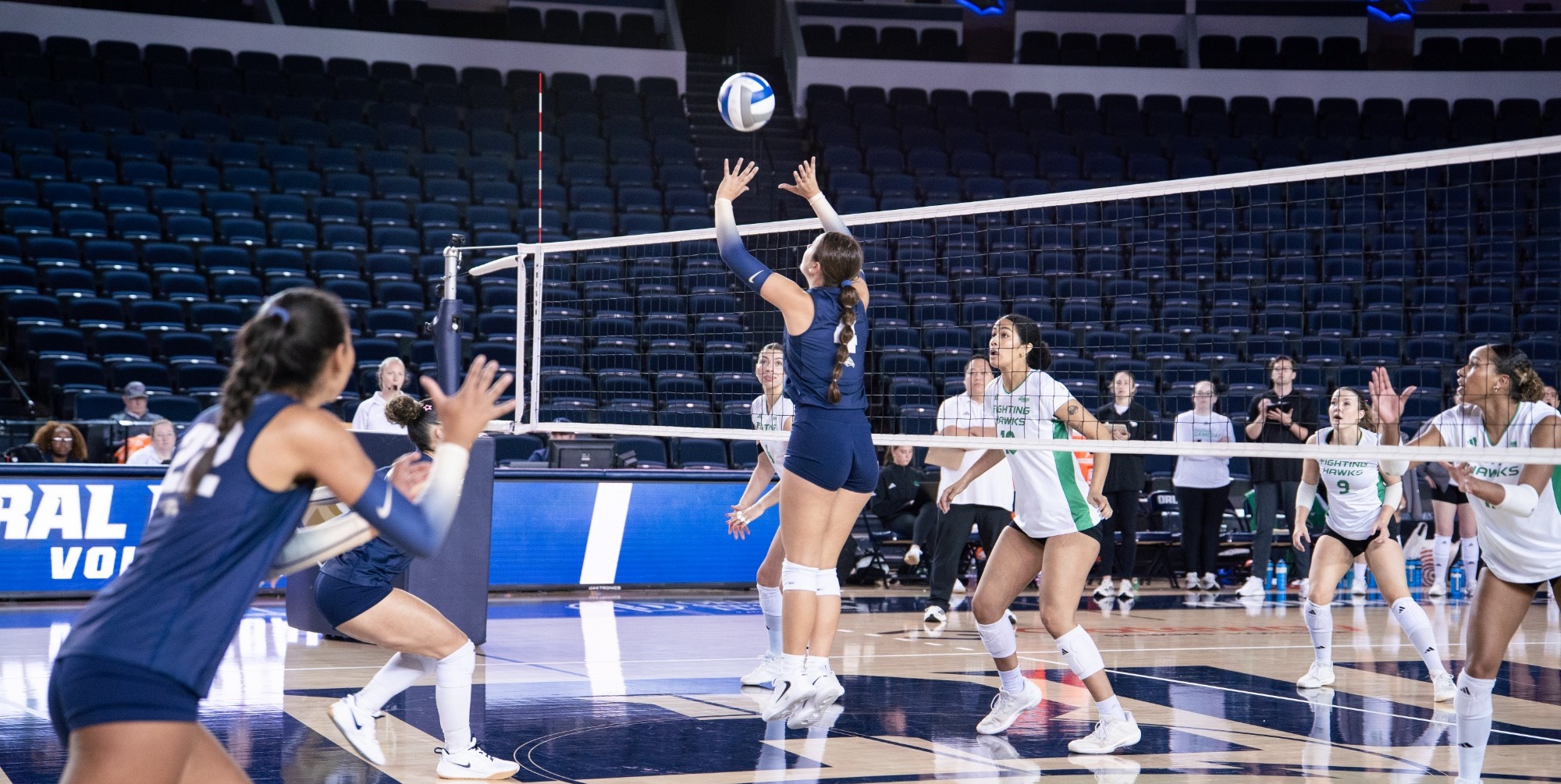 VB Story vs UND