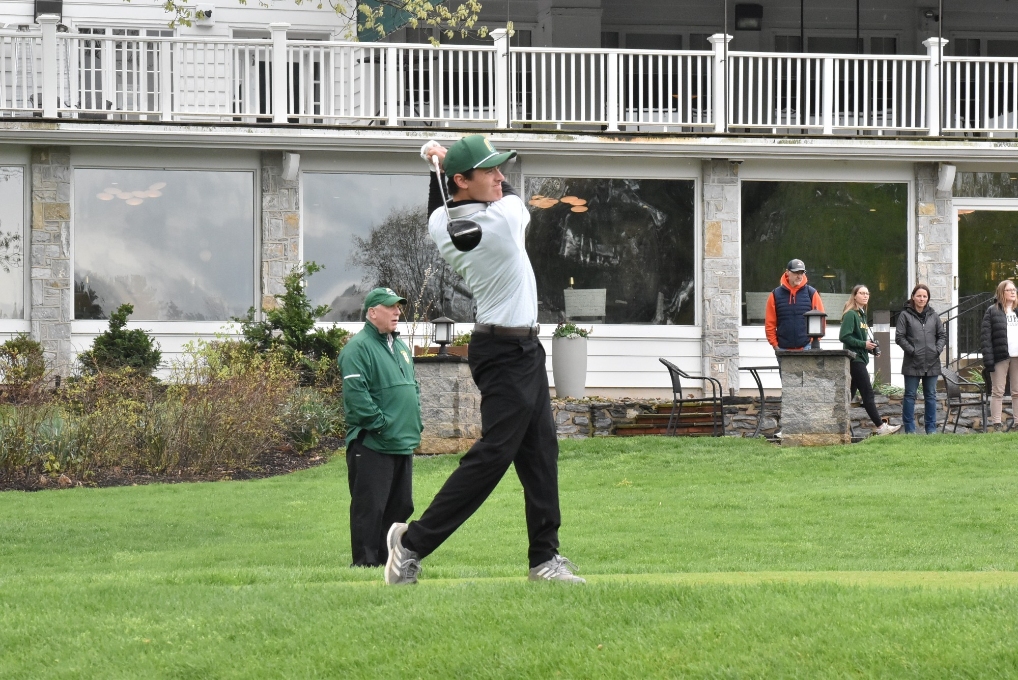 Kevin Waters mens golf