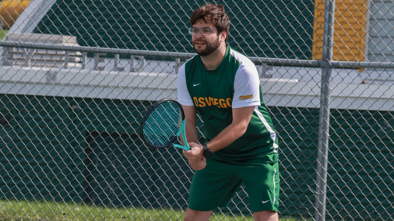 mens tennis athlete