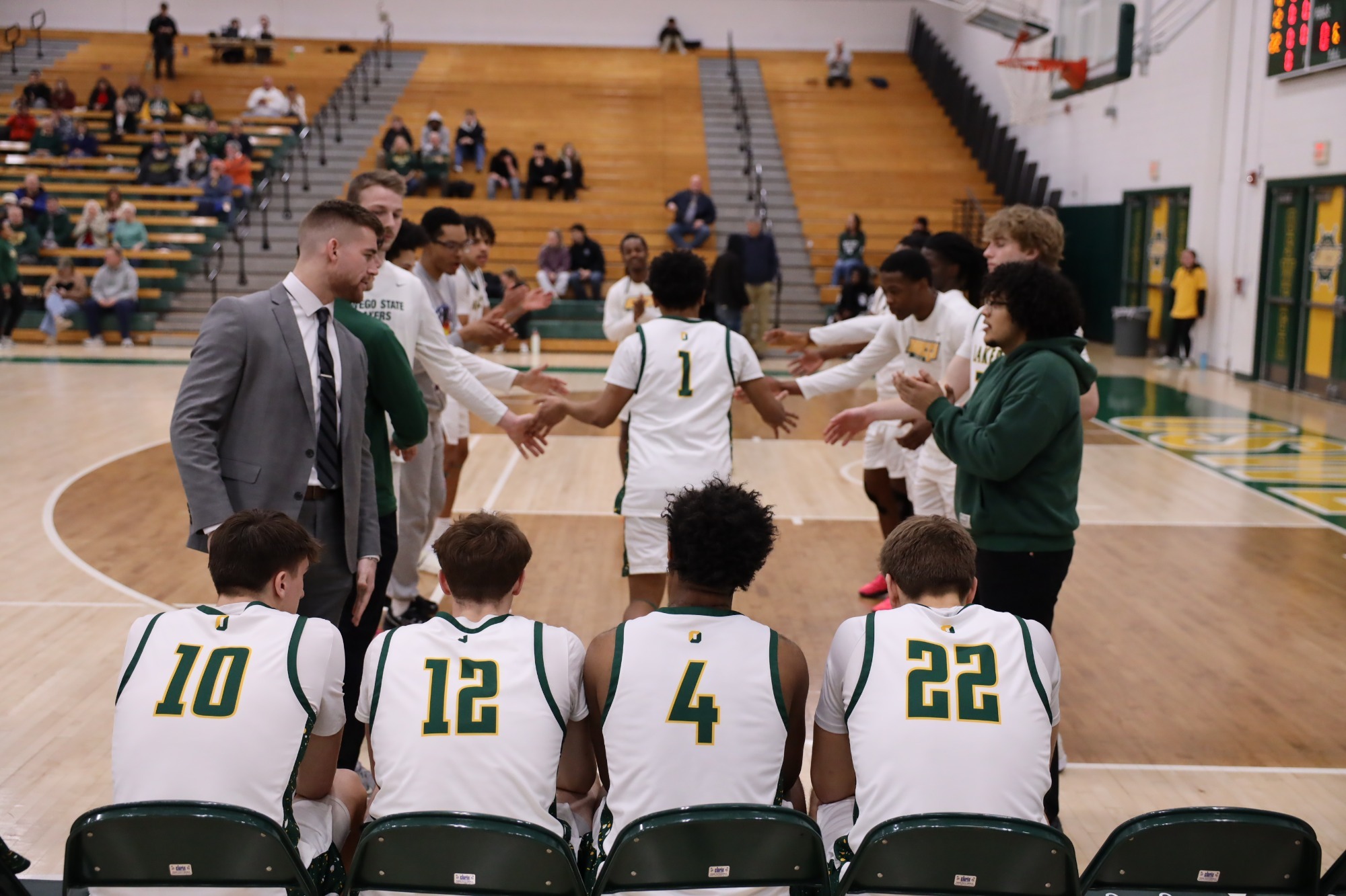 mens basketball pre game