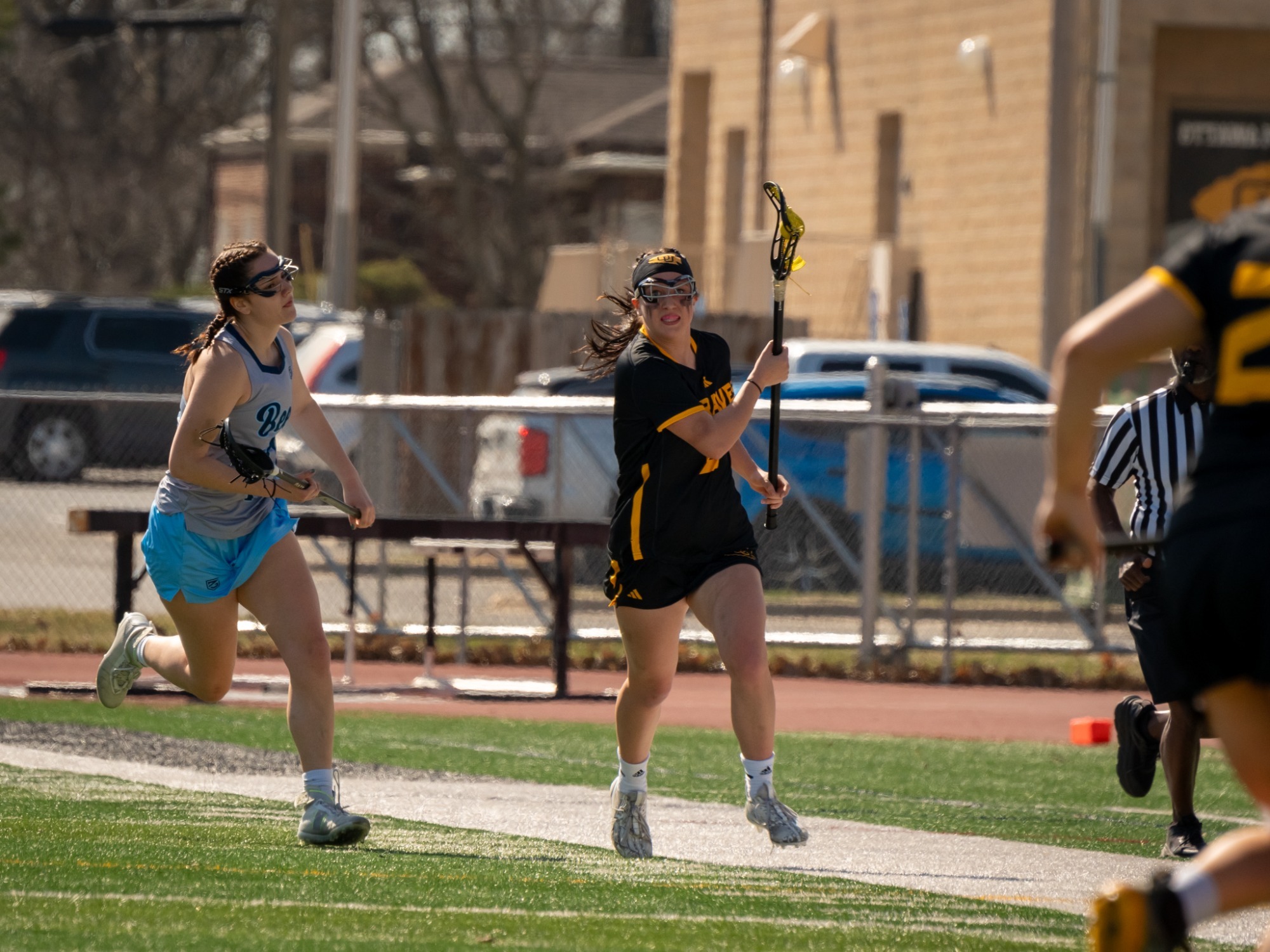 Women's Lacrosse Defeats (RV) Ottawa University