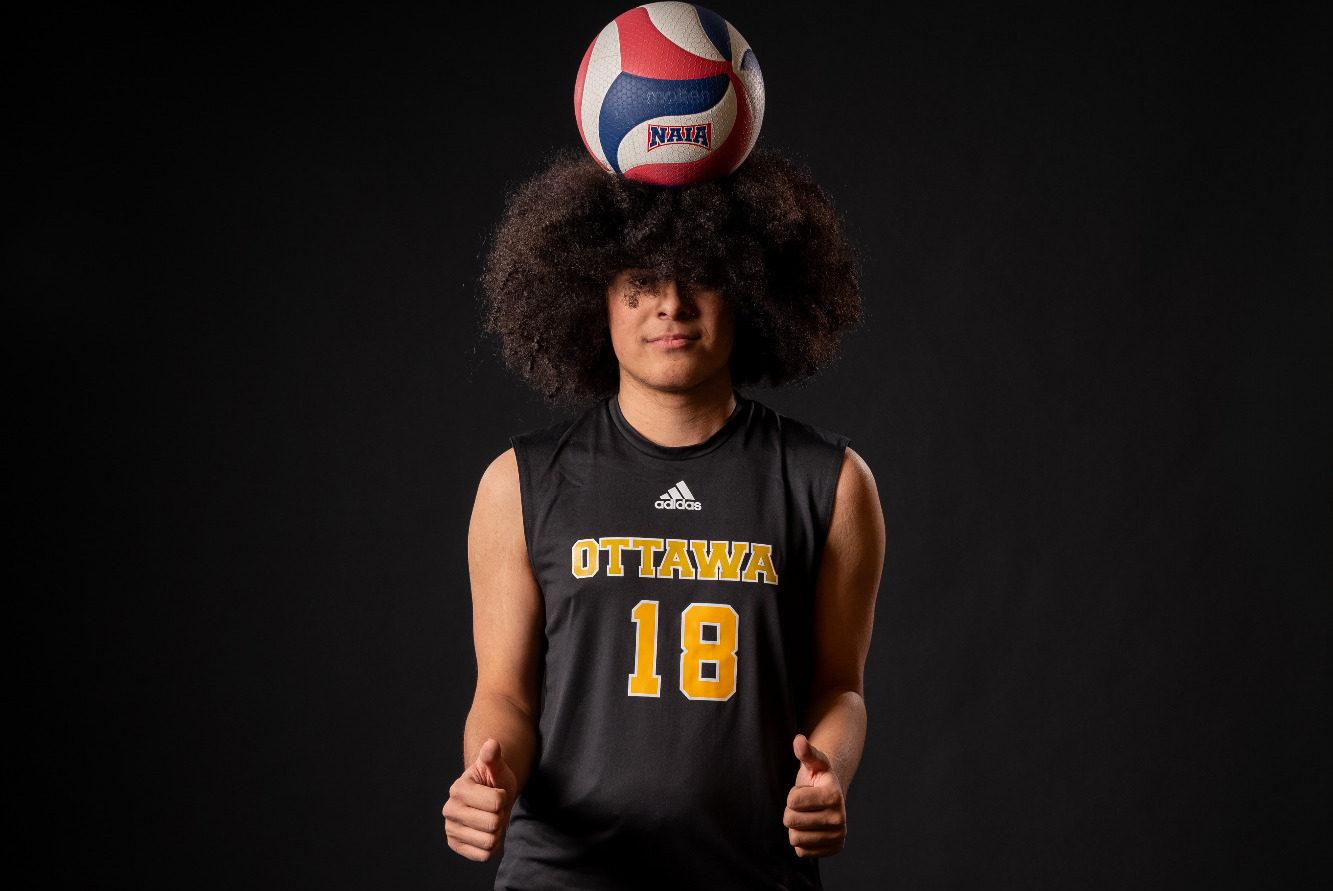 Madison Castillo Studio Shot MVB25