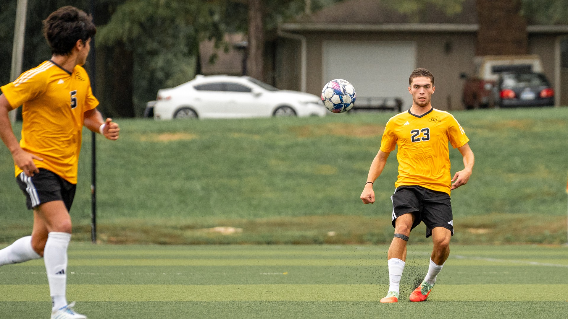 Lorenzo Lamola sends a pass forward to Juan Lopez Arteaga during Ottawa's 5-1 win over Avila
