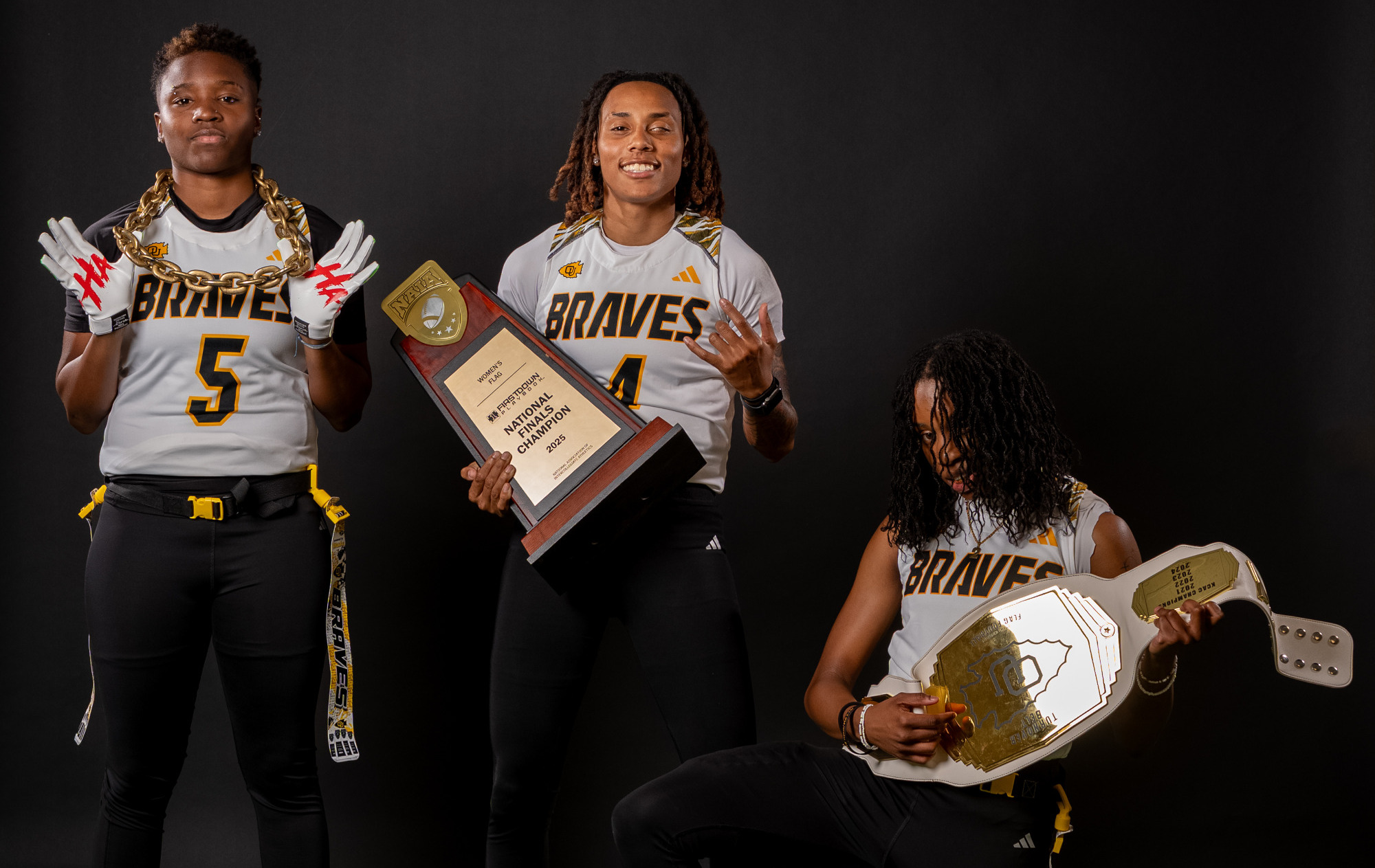 Studio_Shot_WFF26_324324