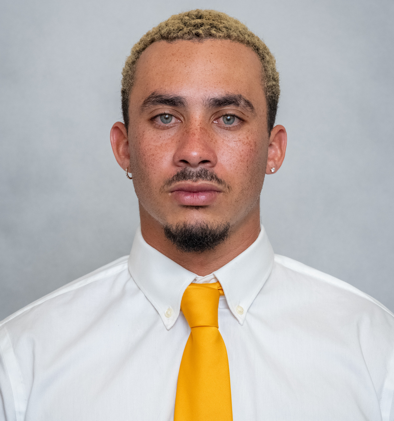 Julius_Ryan_HeadShot_2627