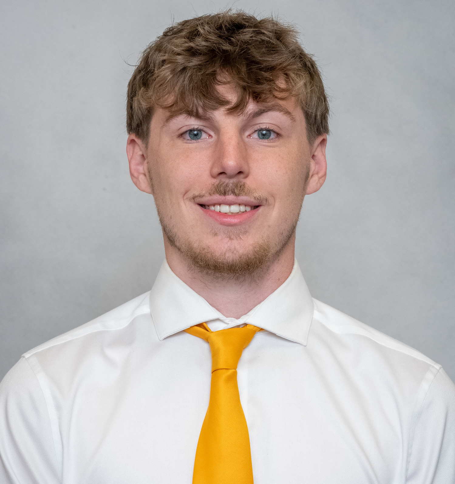 Hunter_Andrew_HeadShot_2627