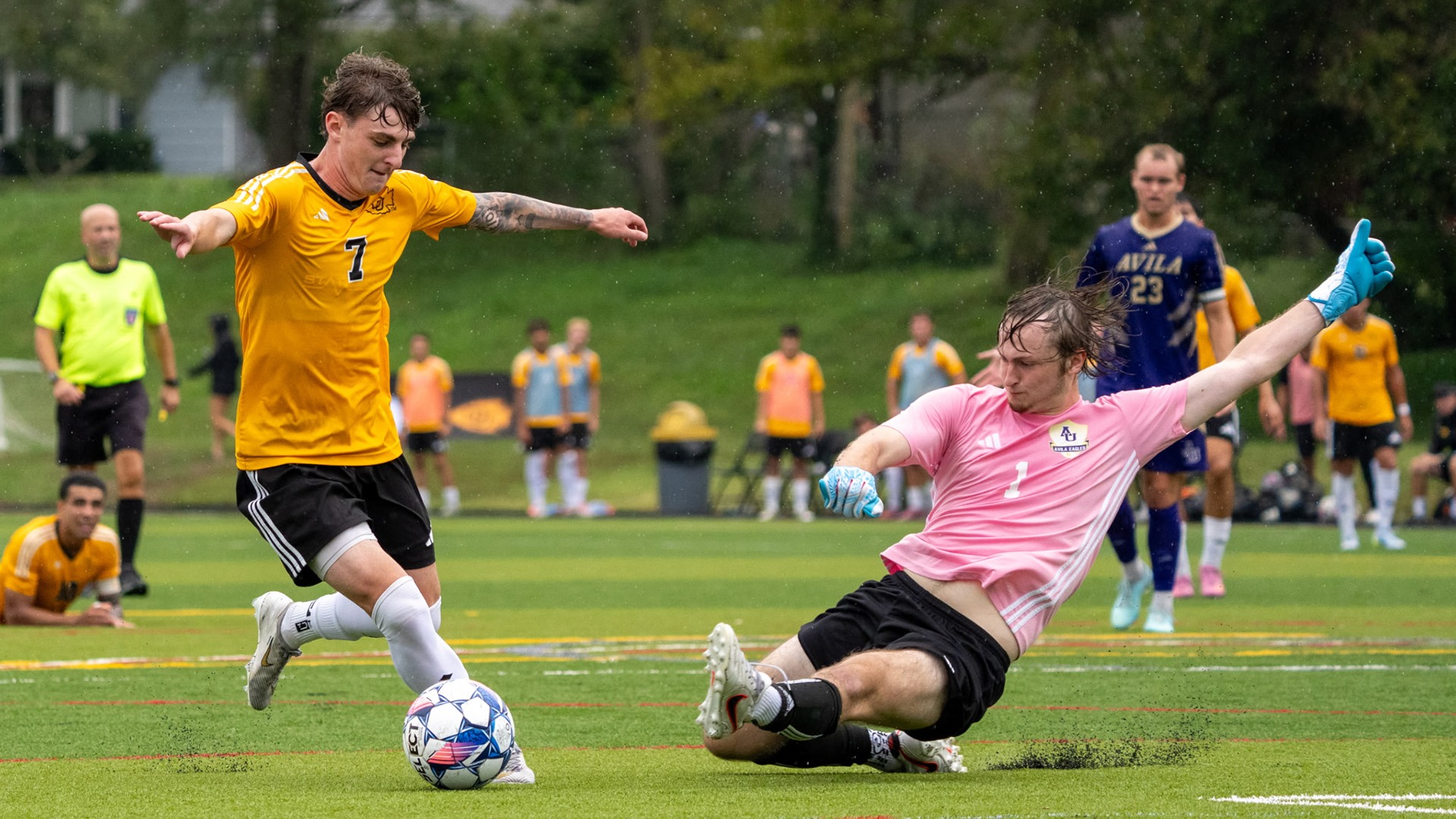 Cale Scott rounds Avila's Jackson Mayer to score his third goal in Ottawa's 5-1 win over Avila on Wednesday