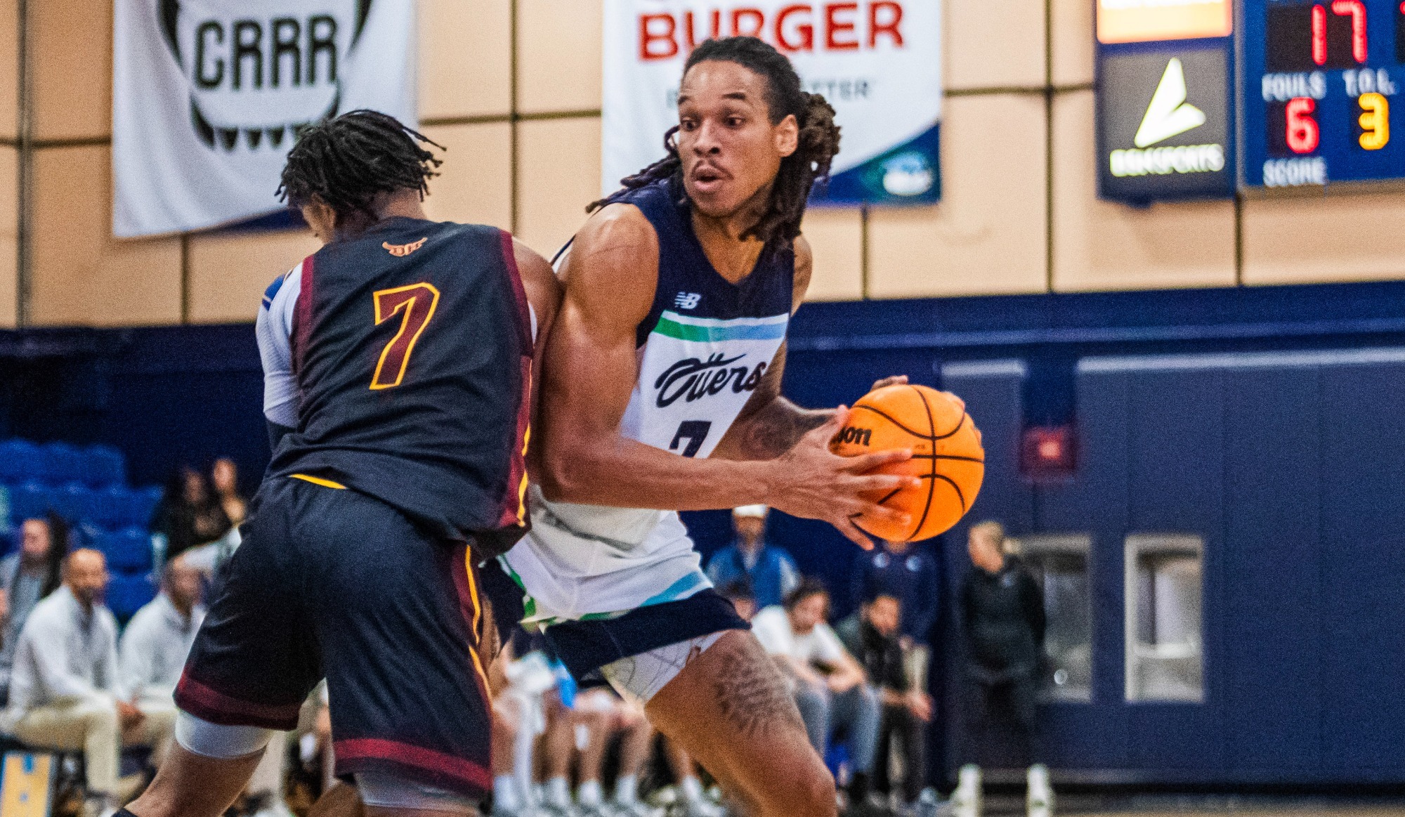 Mezziah Oakman vs. Dominguez Hills