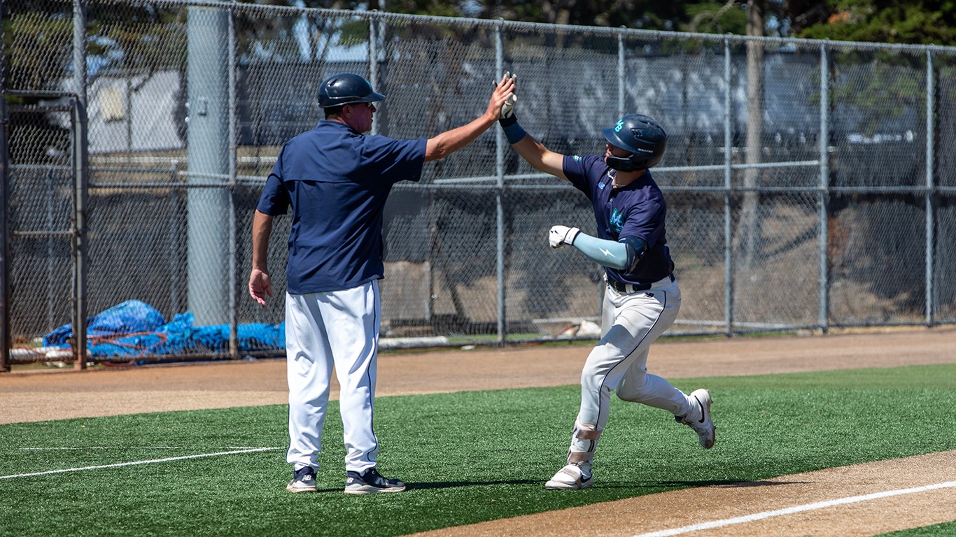 Olimpia home run trot SB 
