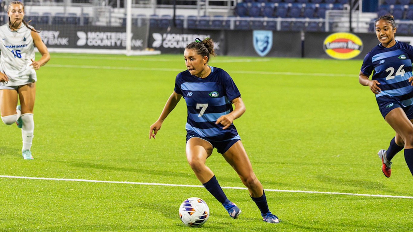 Ashleigh Carroll WSOC vs Chaminade