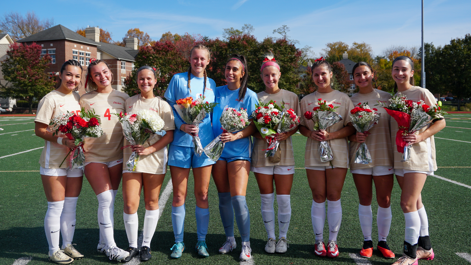 Women's soccer - senior day