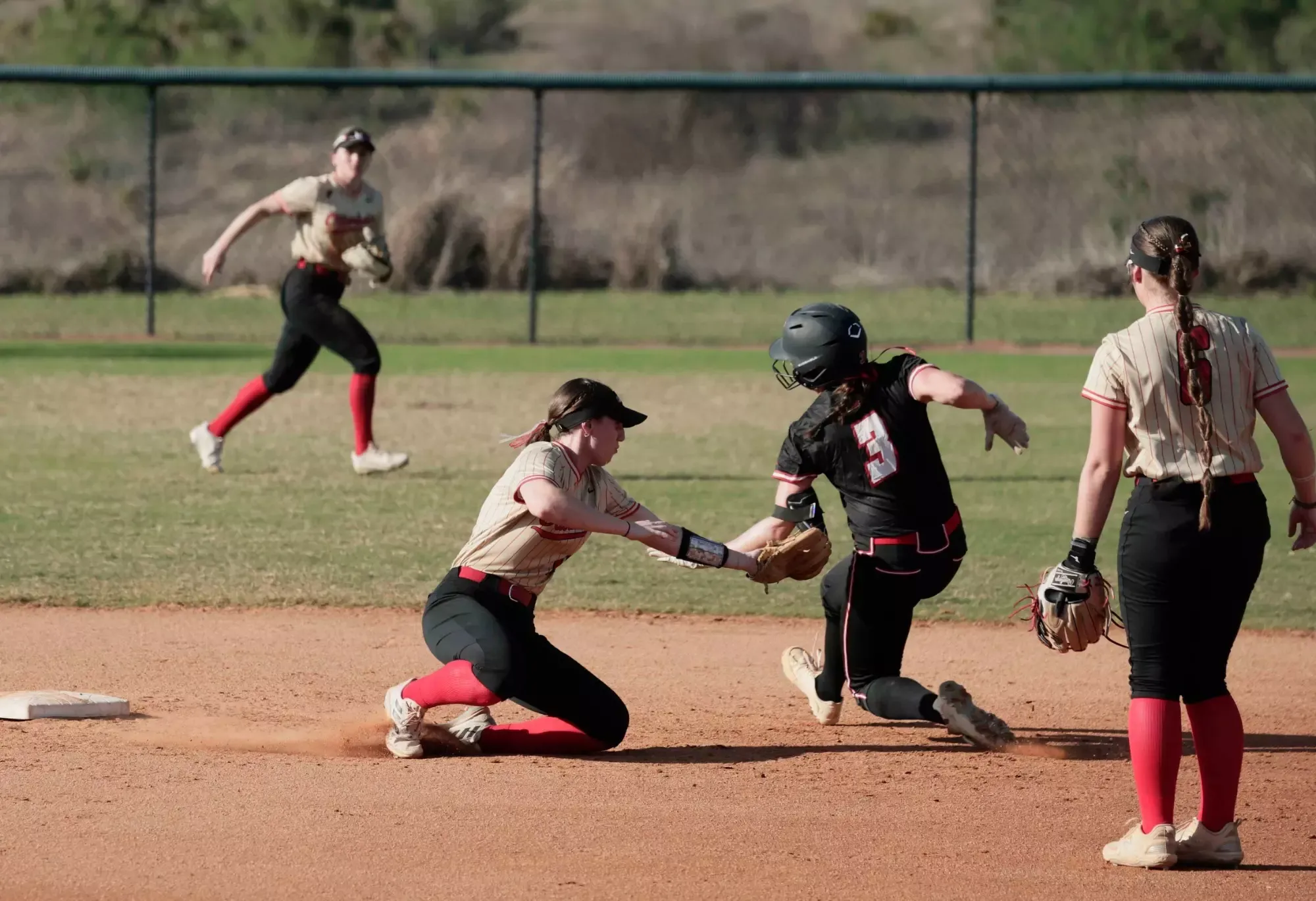 D'Antoni making a tag at second base