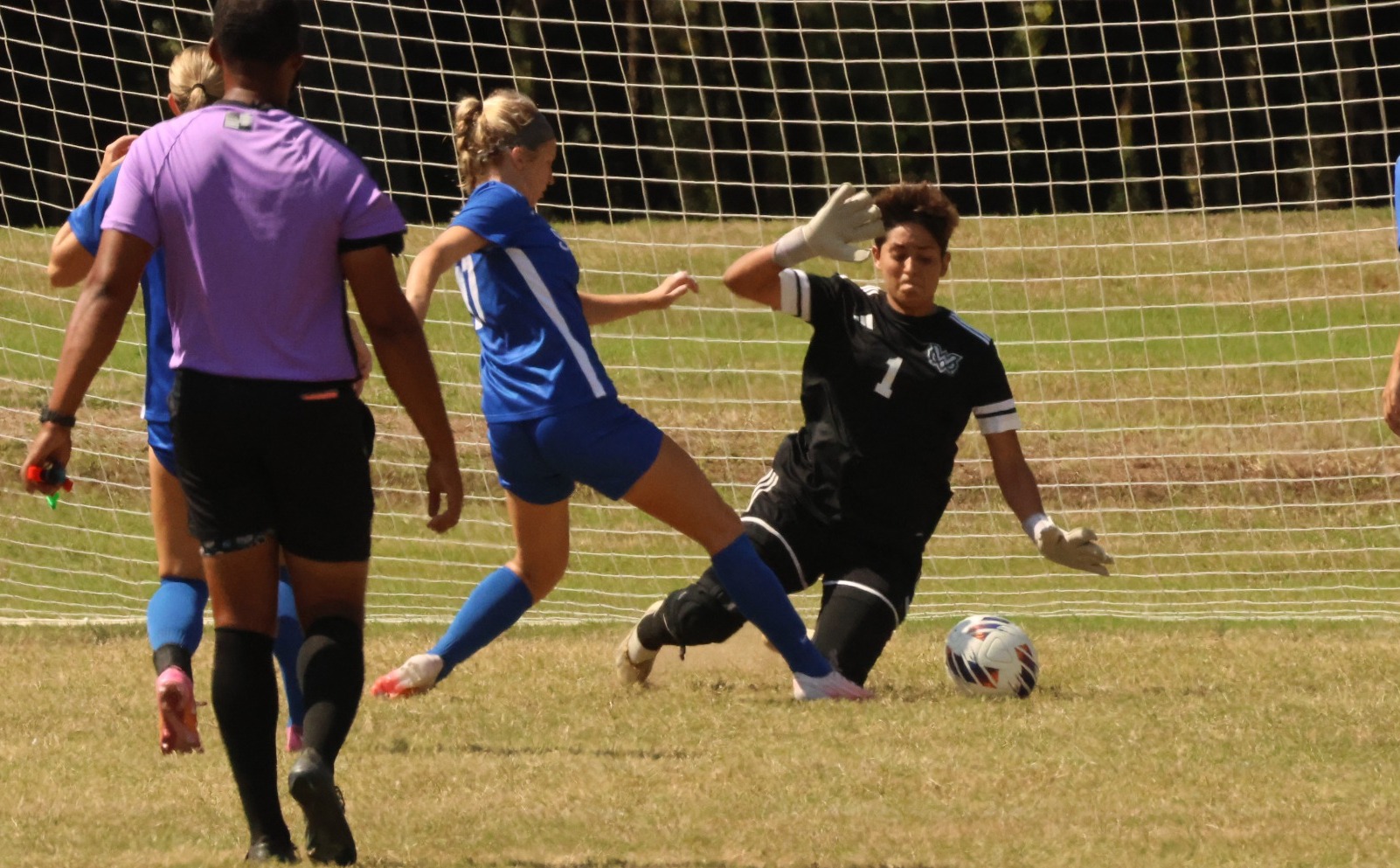 MUW goalie Cam Lopez