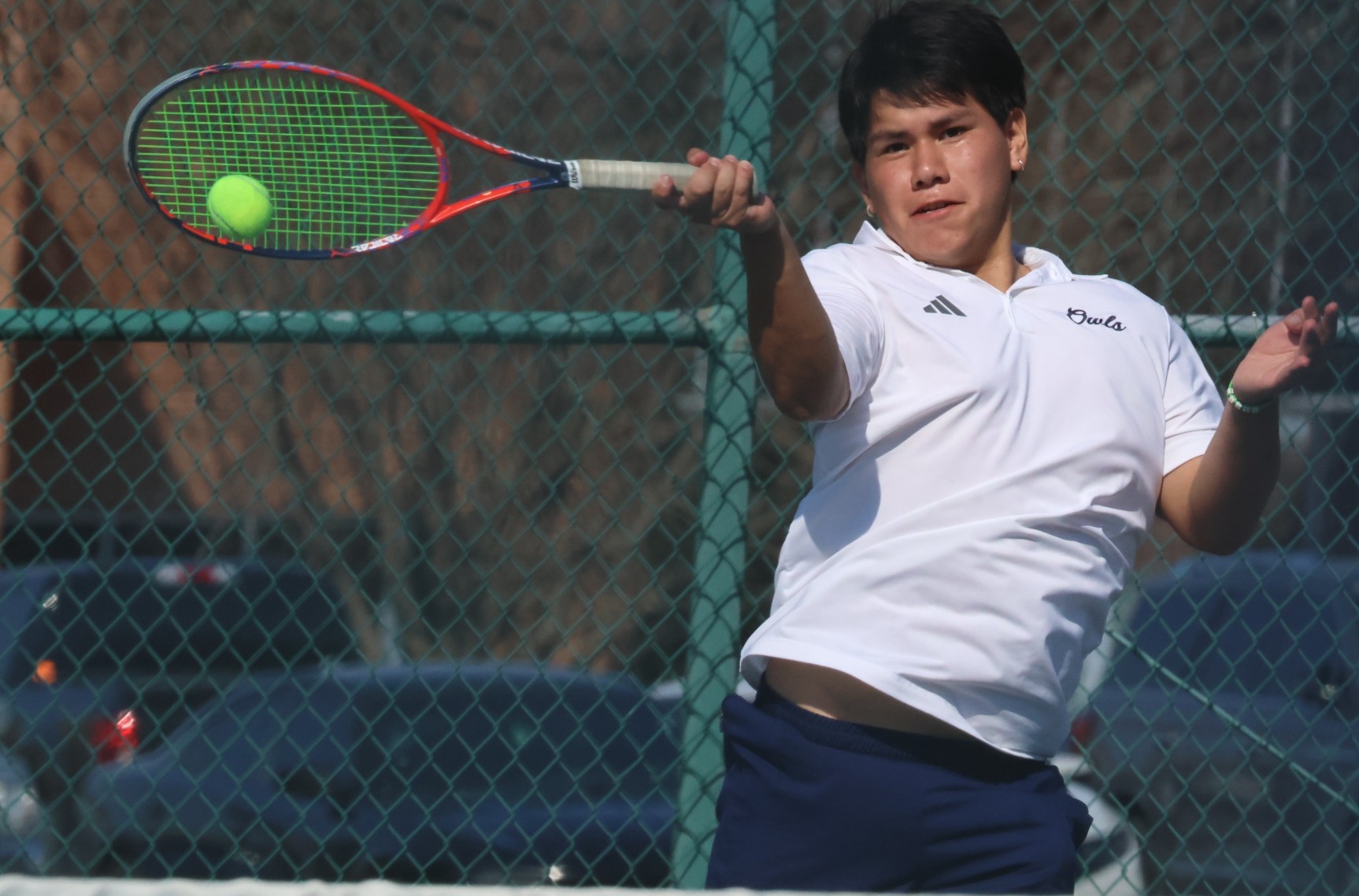 The W defeated huntingdon, 5-2