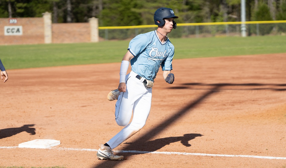zACH jOHNSON HEADS HOME