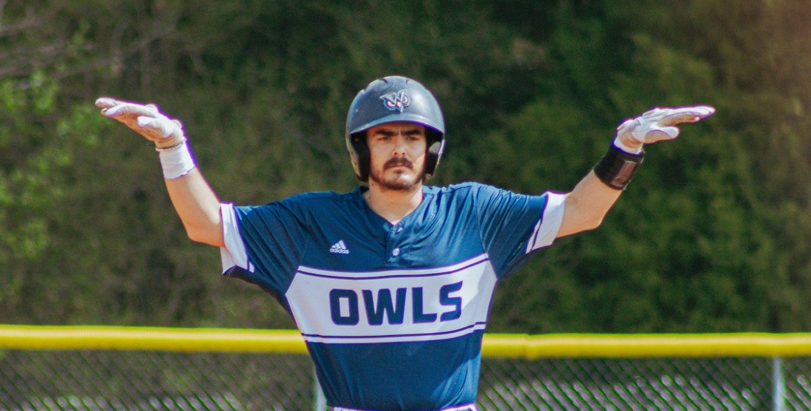 An Owls' baseball player