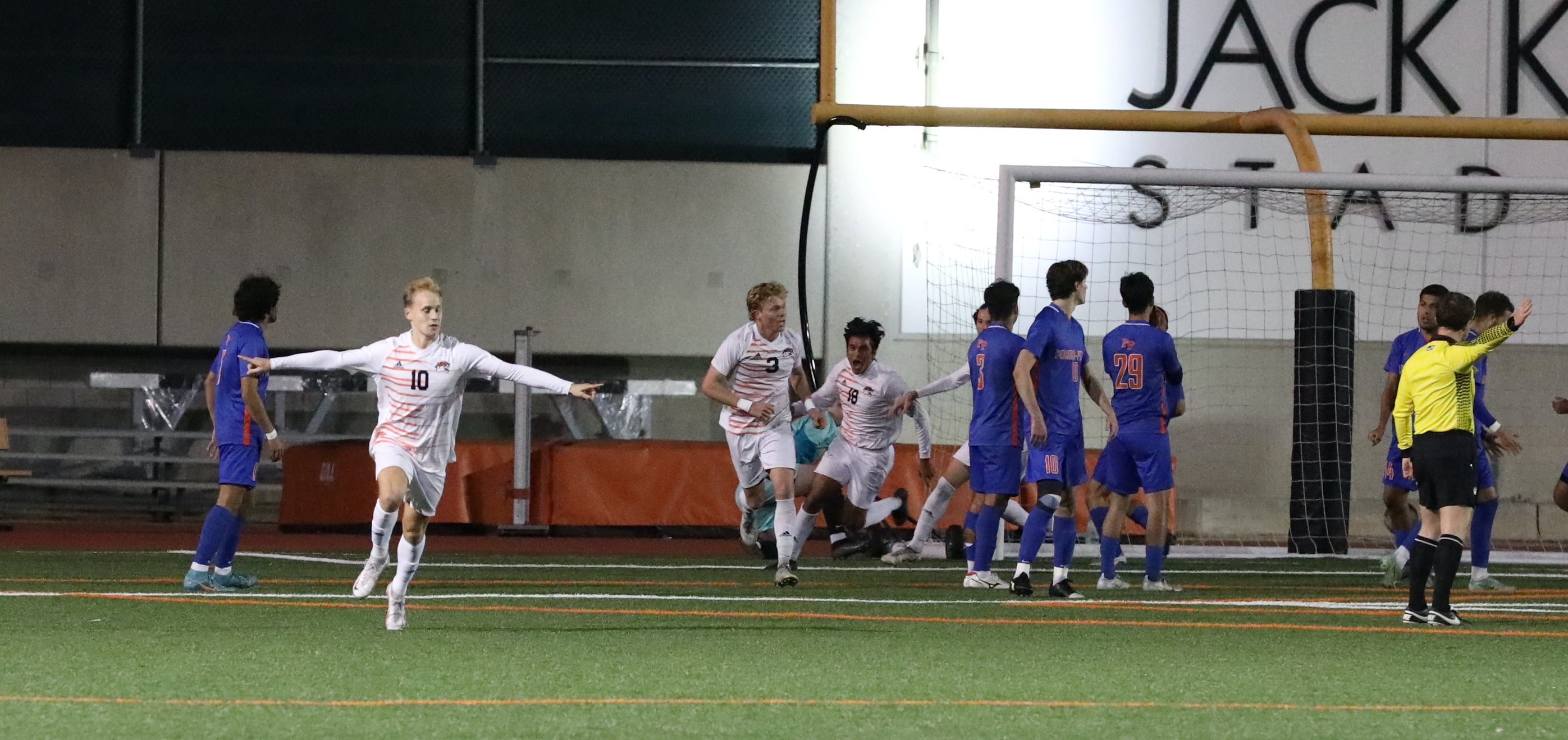 Corcoran Clutch in OT, Tigers Advance to Final Occidental College