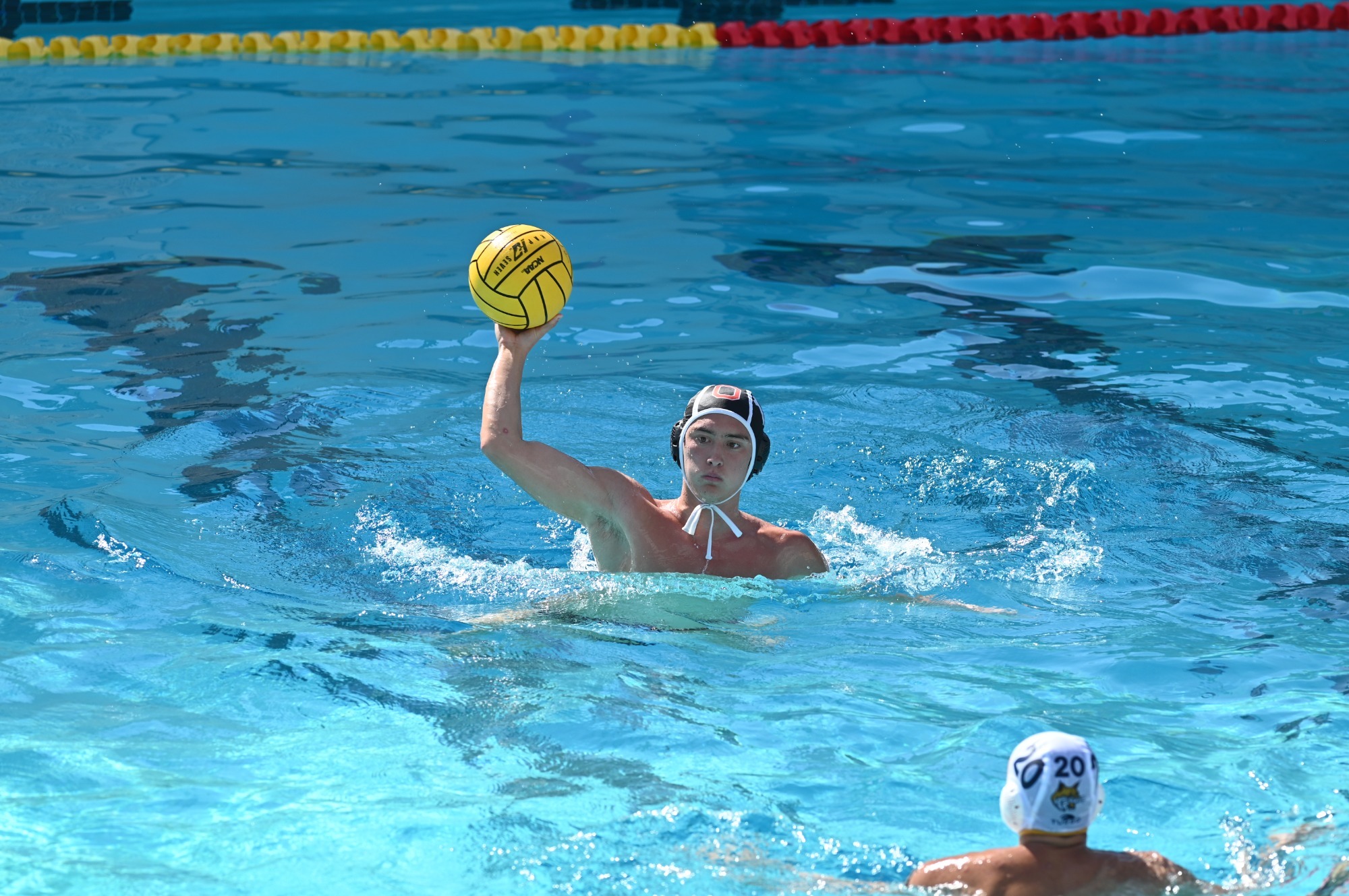 Tiger gets ready to pass 