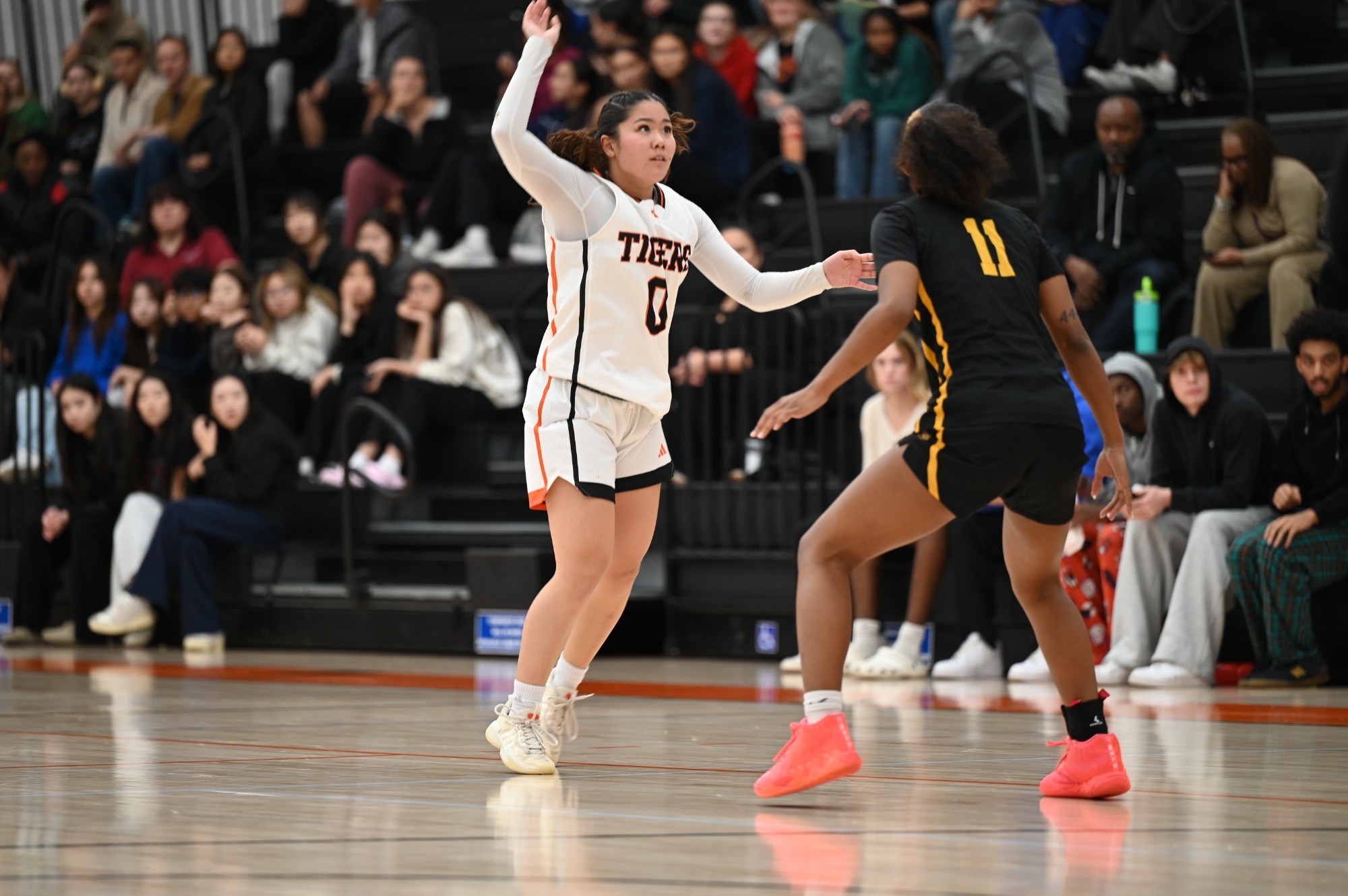 Emily Ko Makes a pass