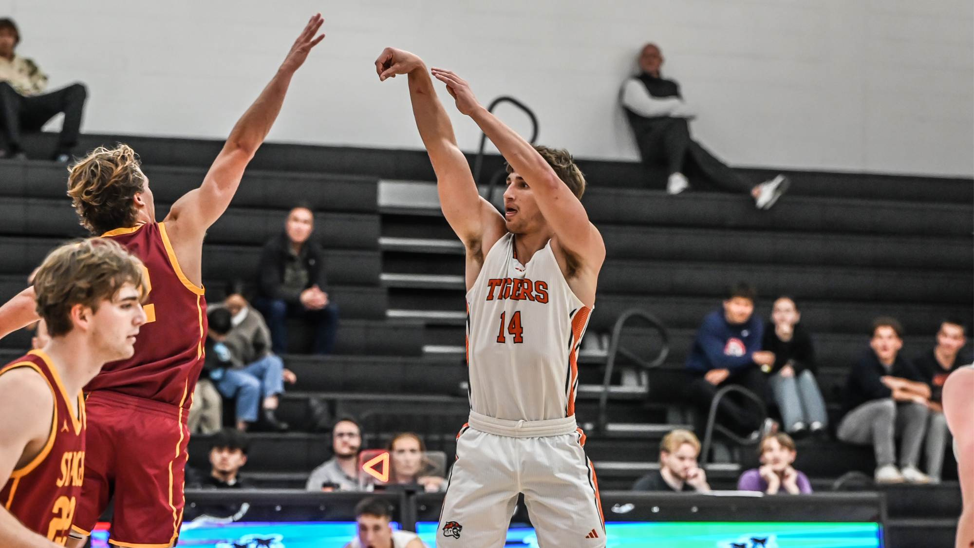 Jacob Koretz takes a three pointer