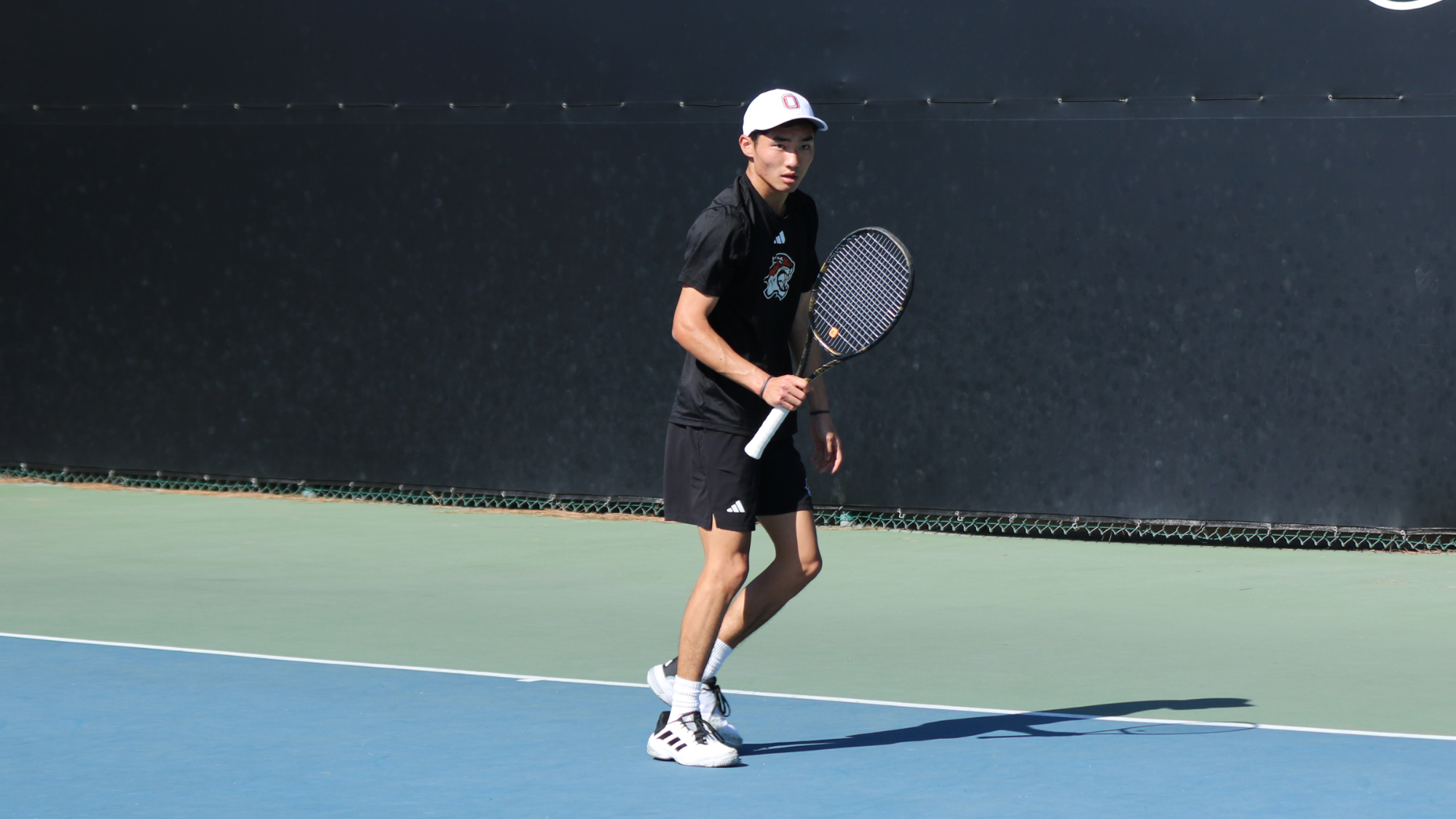 Konan Sahara celebrates a point