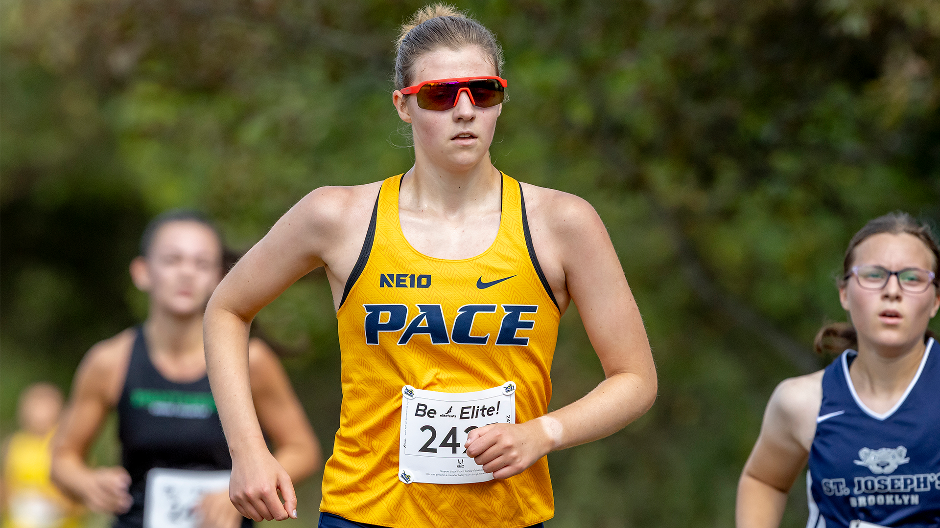 Alexandra Harrison 2025 WXC Action Shot