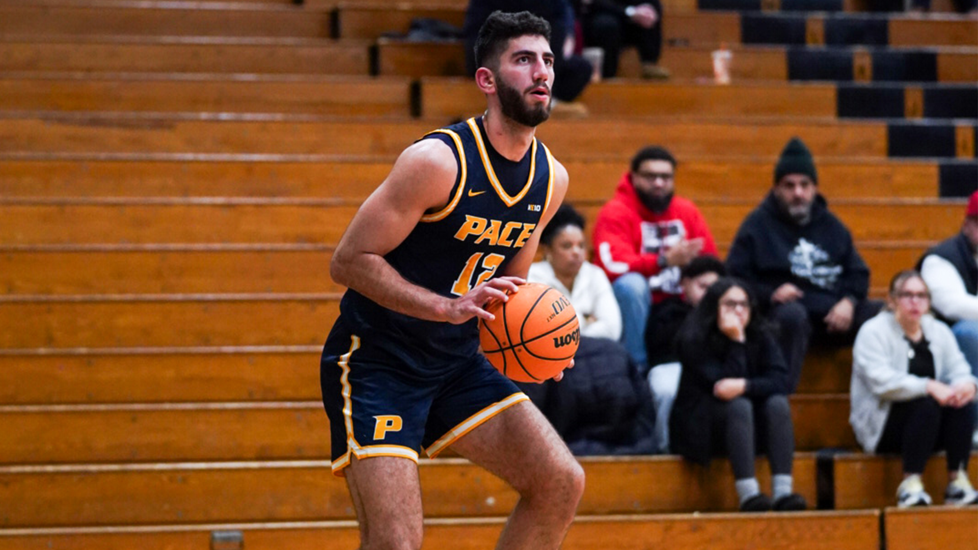 Saif Saleh 2025-26 MBB Action Shot